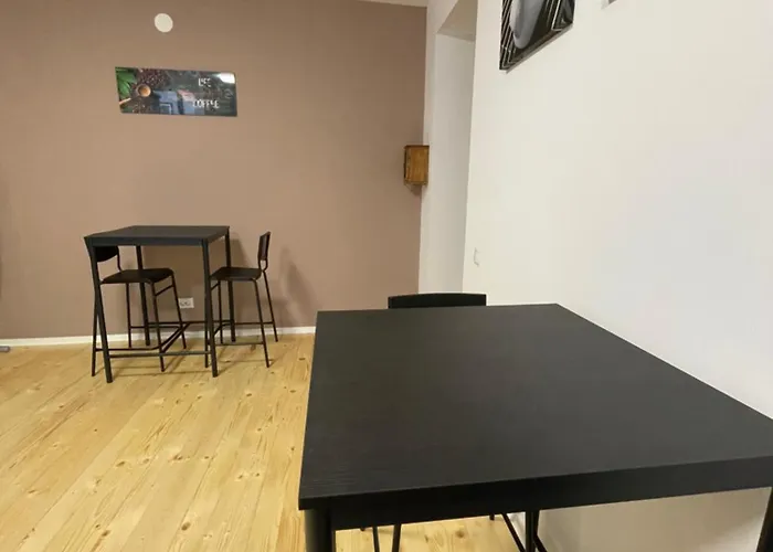 Schei Central Studios In The Heart Of Brasov
